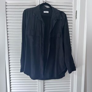 Babaton Size M, Aritzia, Button Down